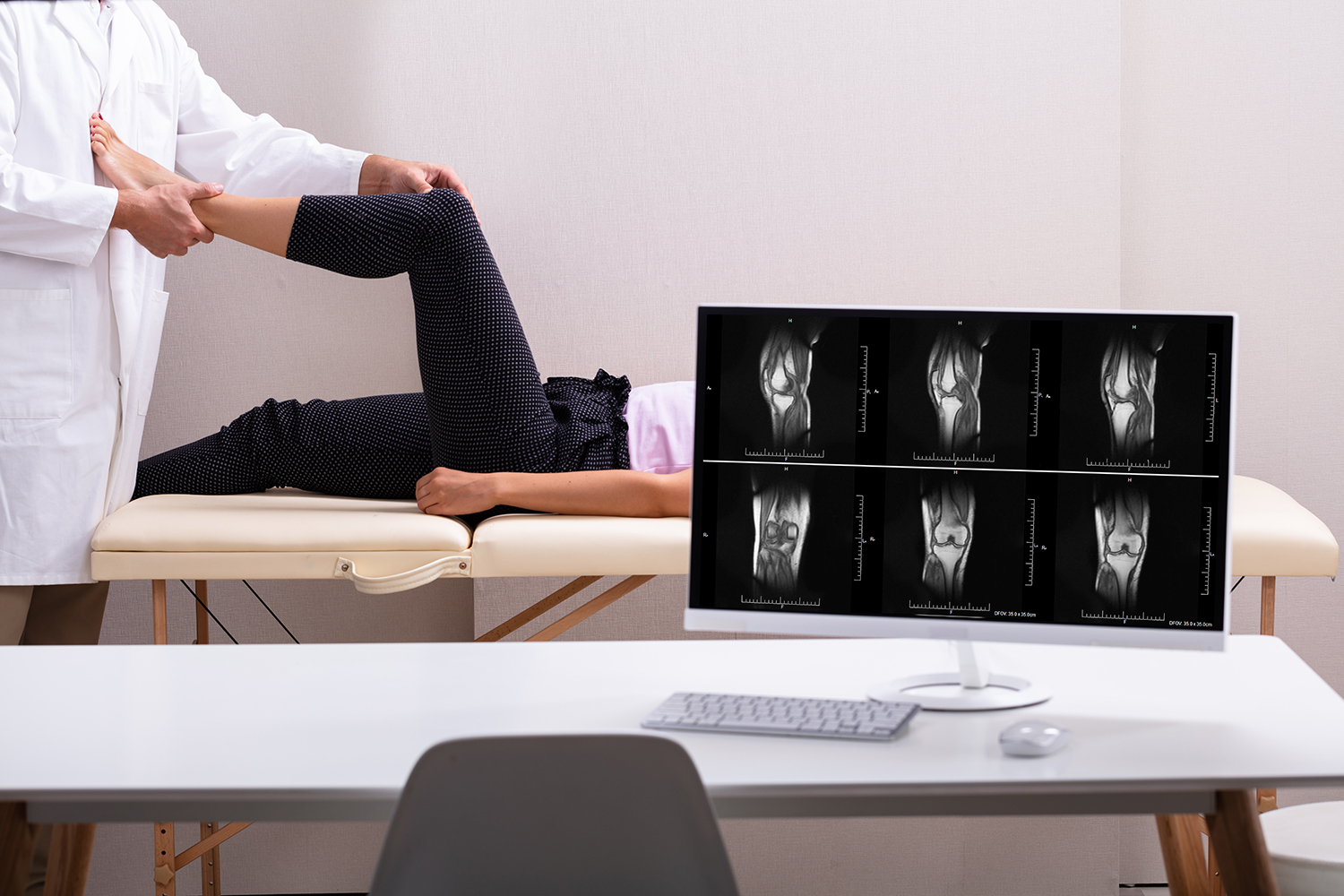 특히 ‘잠김’이 있다면 MRI 결과와 함께 살펴봐야 합니다
